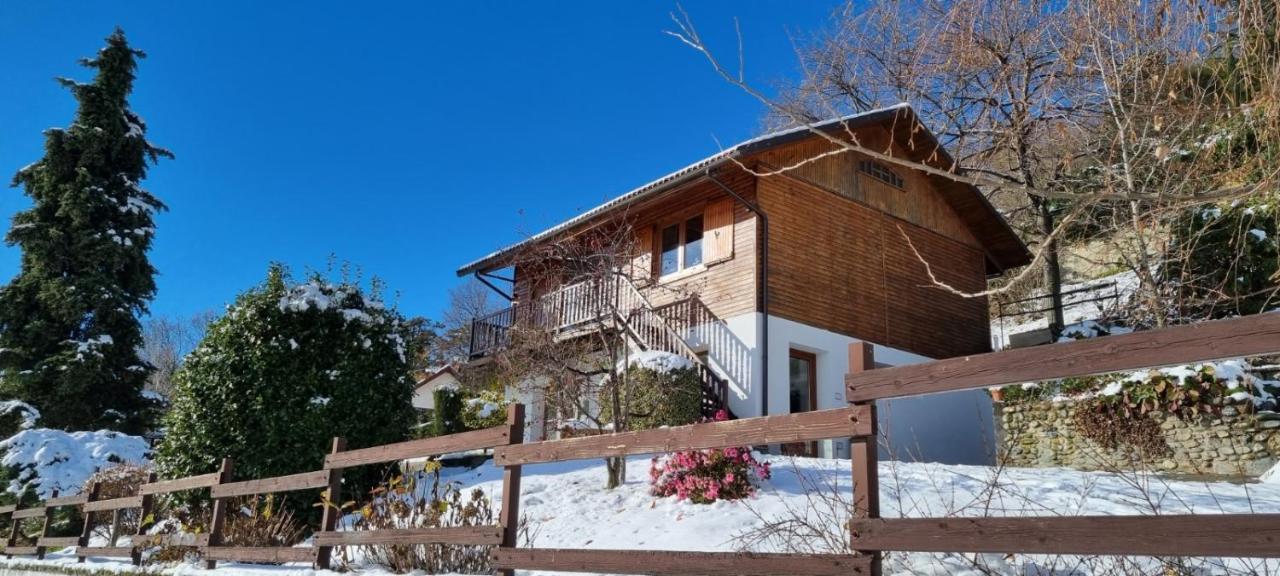 Chalet Sophie - Luxury Chalet Roletto المظهر الخارجي الصورة