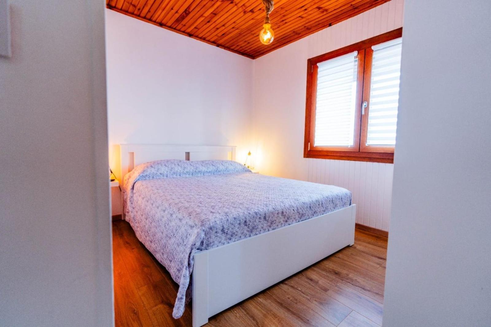 Chalet Sophie - Luxury Chalet Roletto المظهر الخارجي الصورة